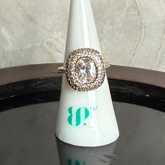 Bomb Party OG Ring Sz 6 - The Dazzling Glow - Picture 1 of 3